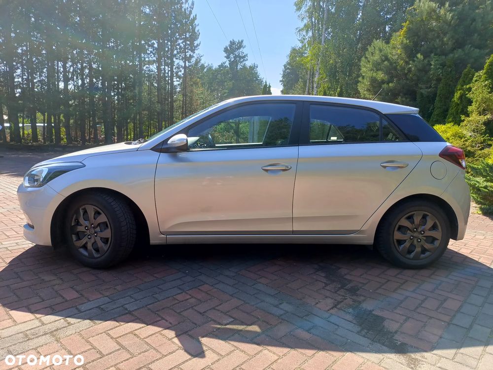 Hyundai i20 1.2 Fresh - 4