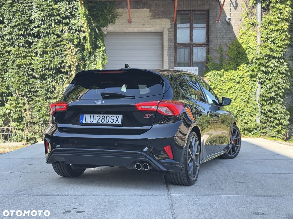 Ford Focus 2.0 EcoBlue ST - 14