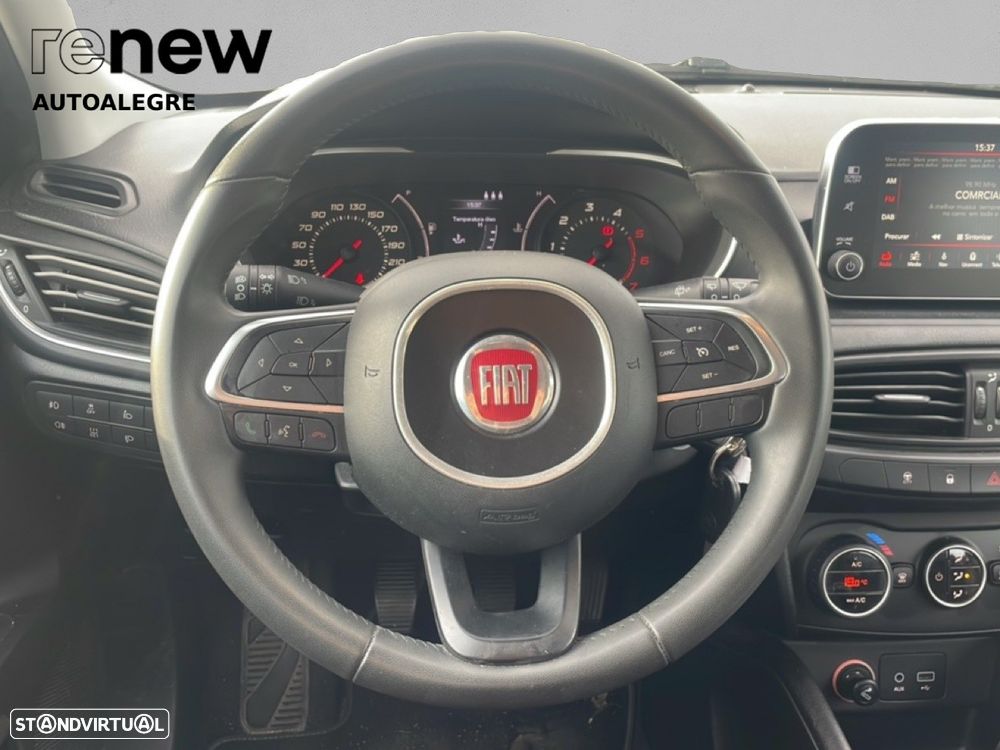 Fiat Tipo Station Wagon 1.3 M-Jet Lounge - 18