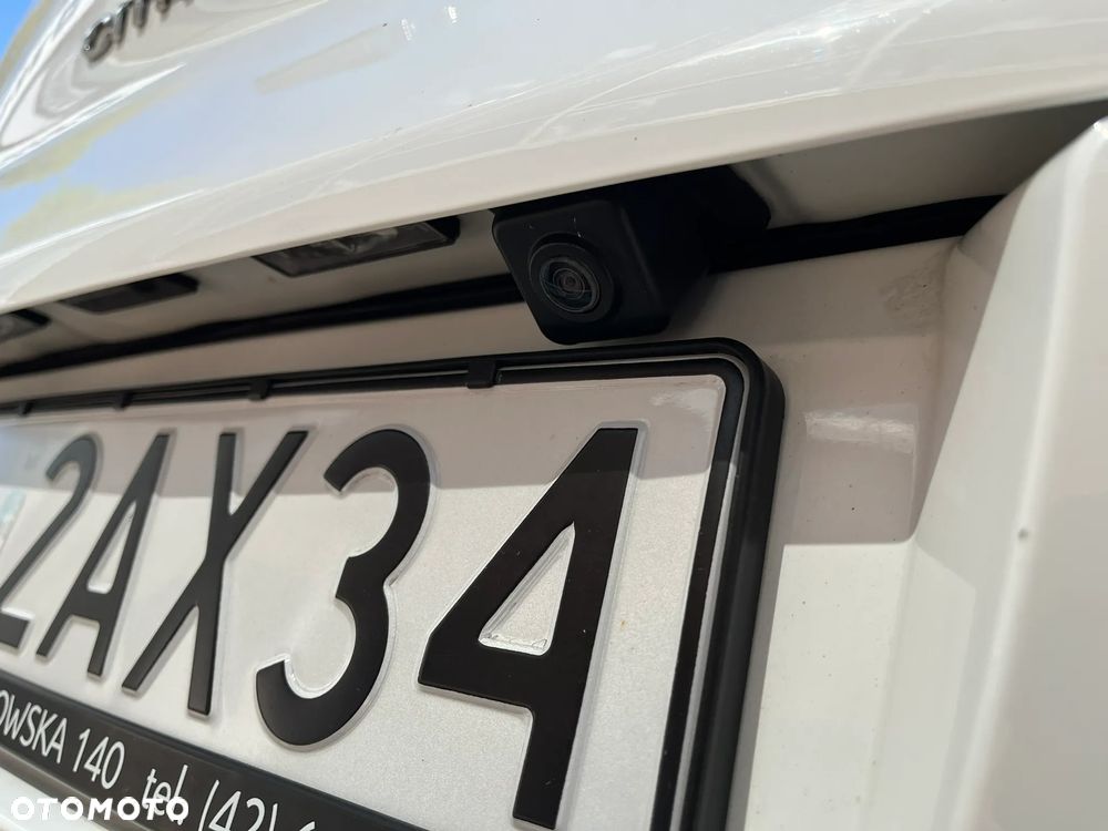 Citroën C3 1.2 PureTech GPF Shine S&S - 10