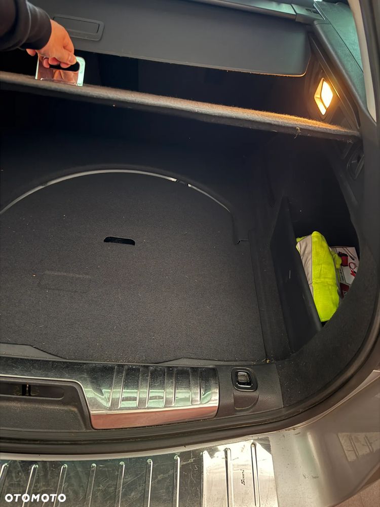 Peugeot 508 HDi FAP 160 Allure - 32