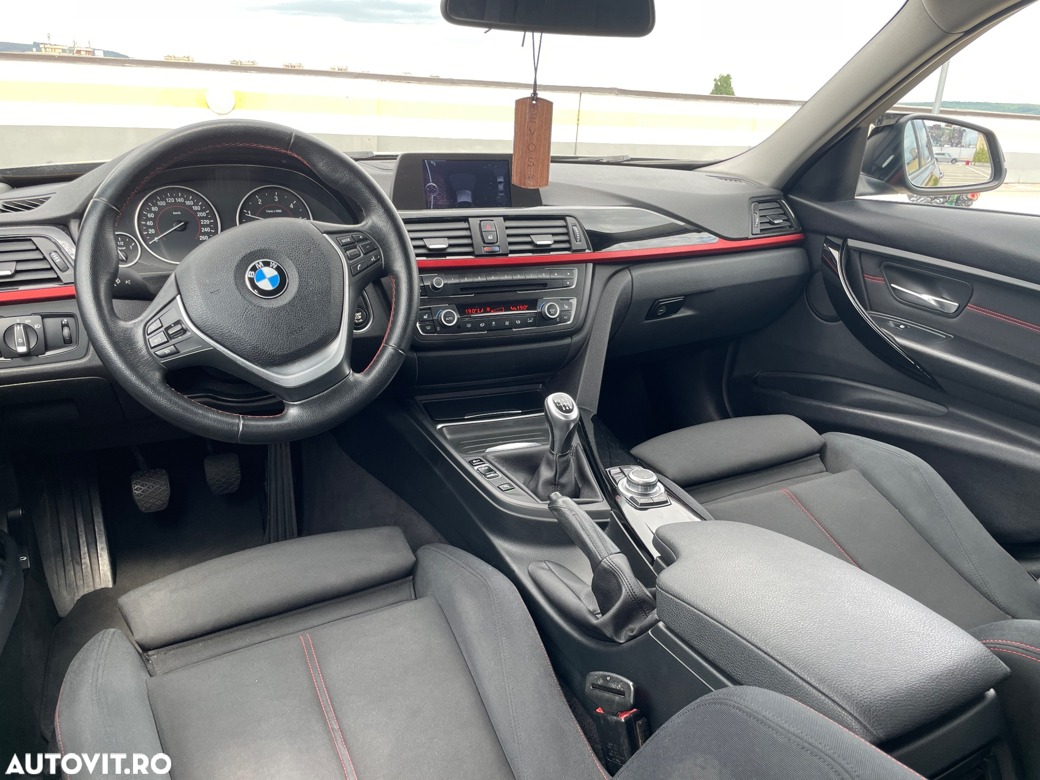 BMW Seria 3 316d Sport Line - 9