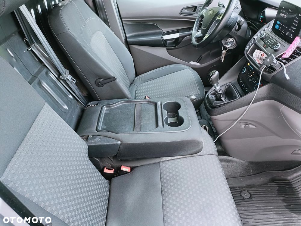 Ford Transit Connect - 7