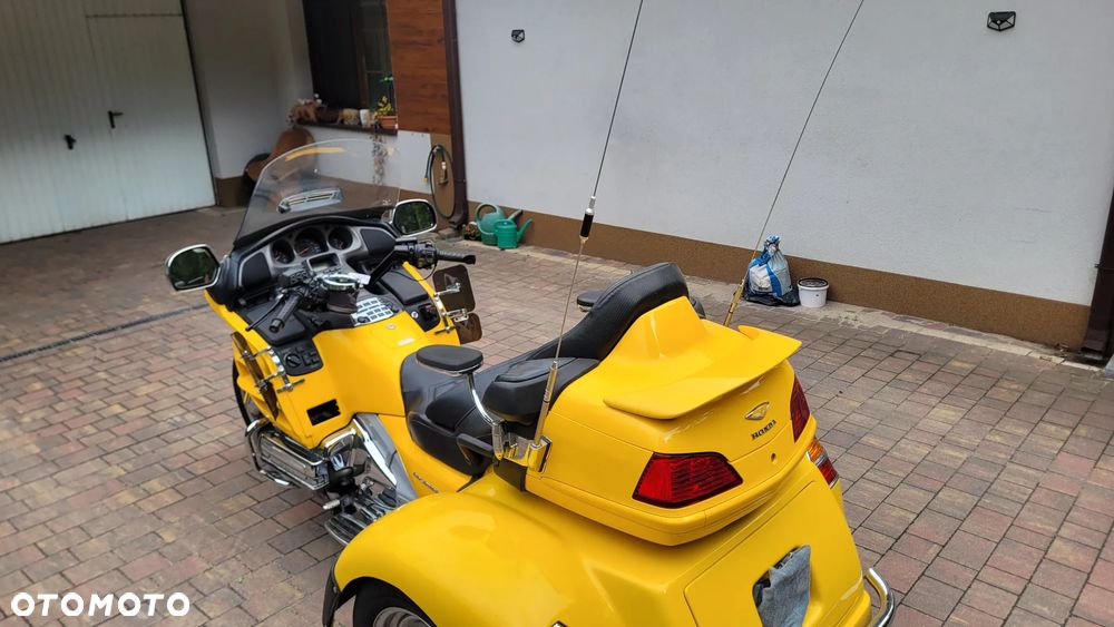 Honda GL - 39
