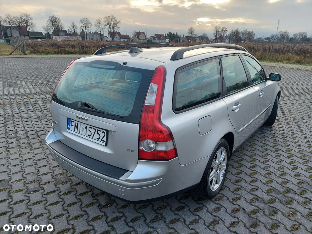 Volvo V50 - 3