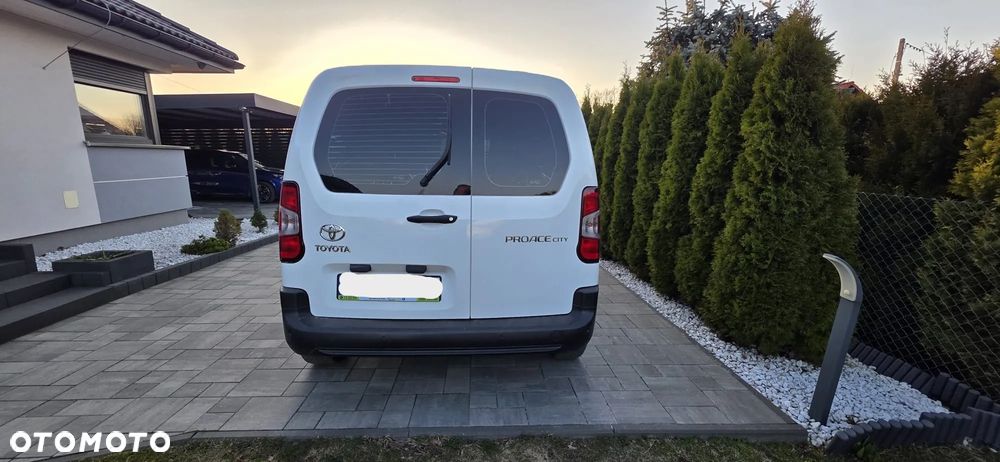 Toyota ProAce 1,5-l-D-4D L1 (6-Si.) - 5