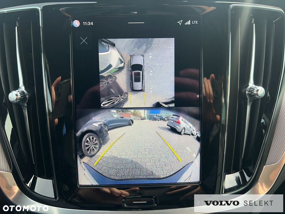 Volvo V60 B4 B Plus Dark - 13