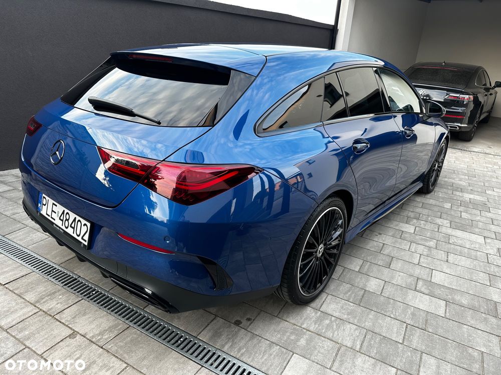 Mercedes-Benz CLA 220 d AMG Line 8G-DCT - 4