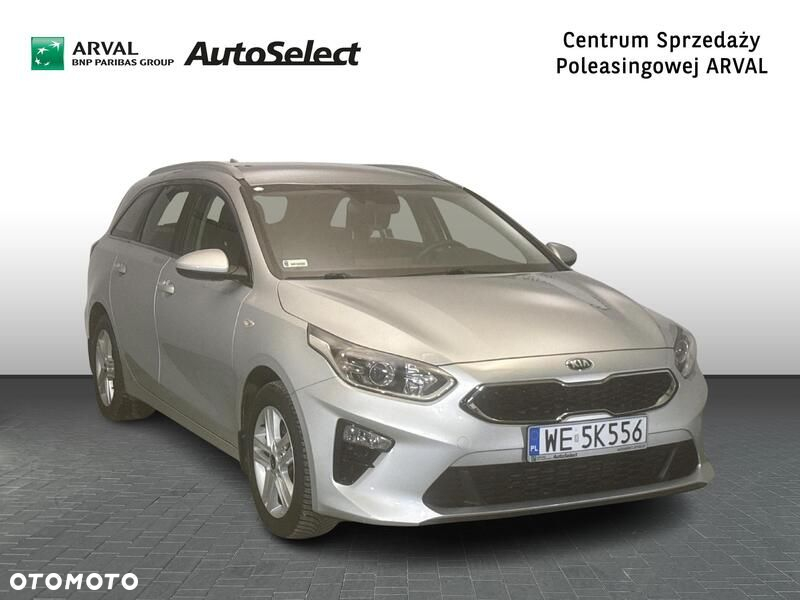 Kia Ceed - 9