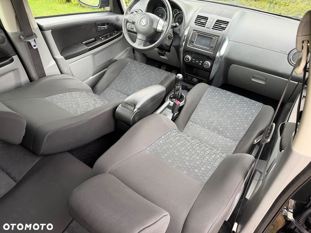 Suzuki SX4 Classic 1.6 VVT 4x4 Style - 28