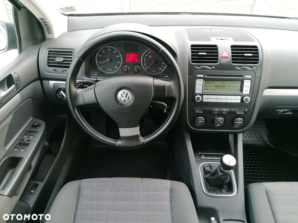 Volkswagen Golf 1.6 Tour - 15