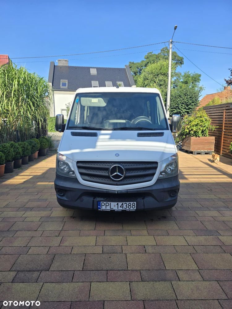 Mercedes-Benz Sprinter - 2
