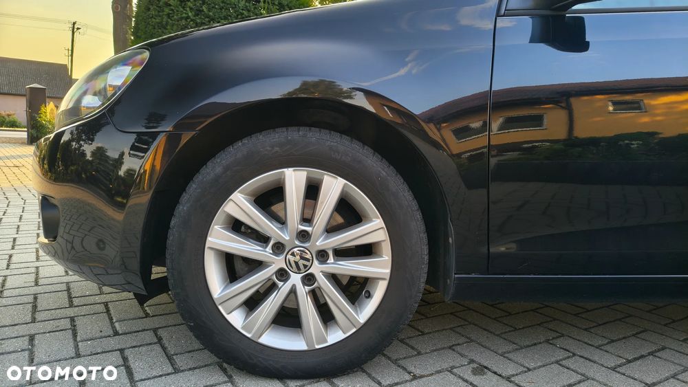 Volkswagen Golf - 30