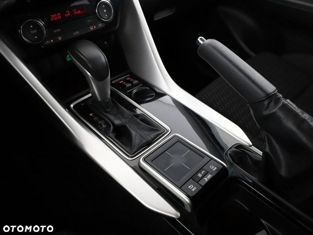 Mitsubishi Eclipse Cross 1.5 T-MIVEC (ClearTec) CVT 2WD Active - 28