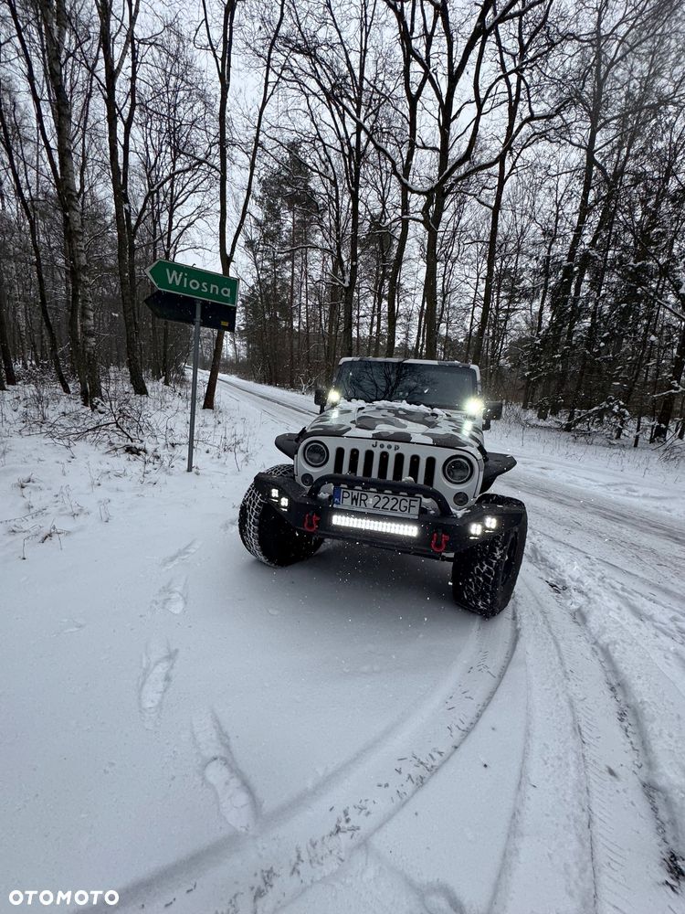 Jeep Wrangler 3.6 Unlim X - 17