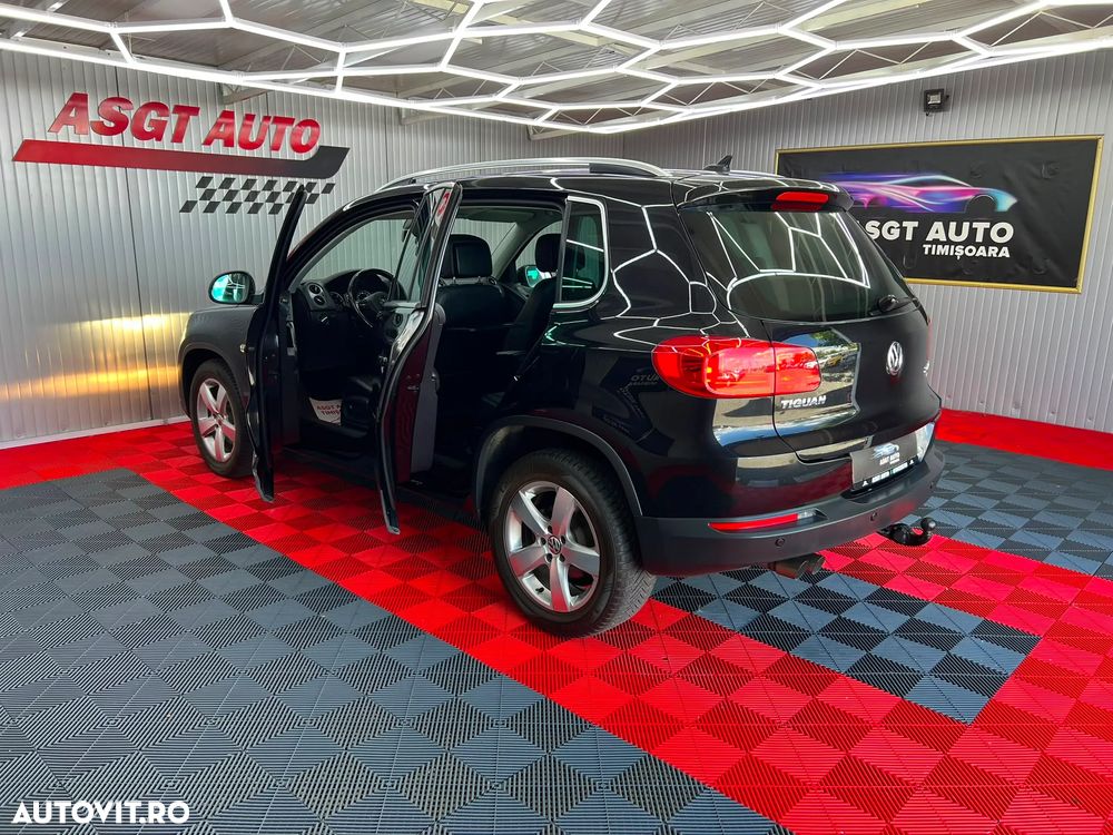 Volkswagen Tiguan 2.0 TDI 4Motion DSG Sport & Style - 18