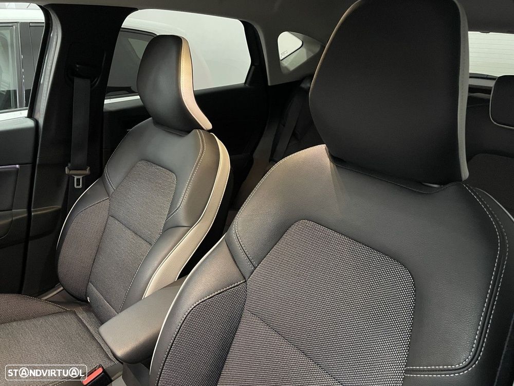 Renault Captur 1.0 TCe Intens - 17