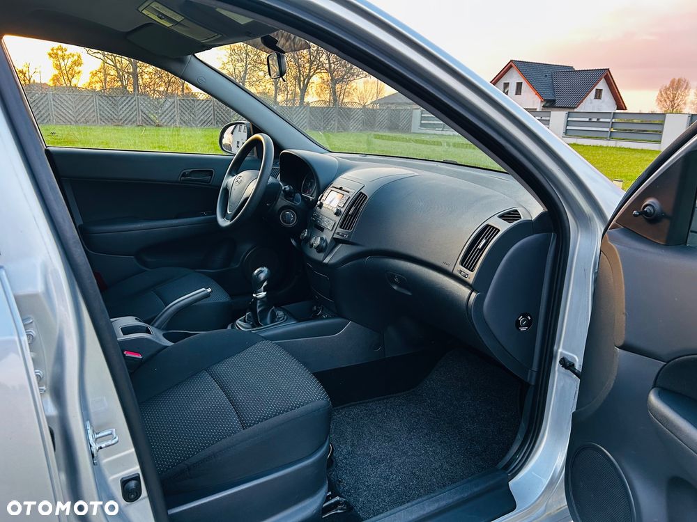 Hyundai i30 1.4 Edition 20 - 17