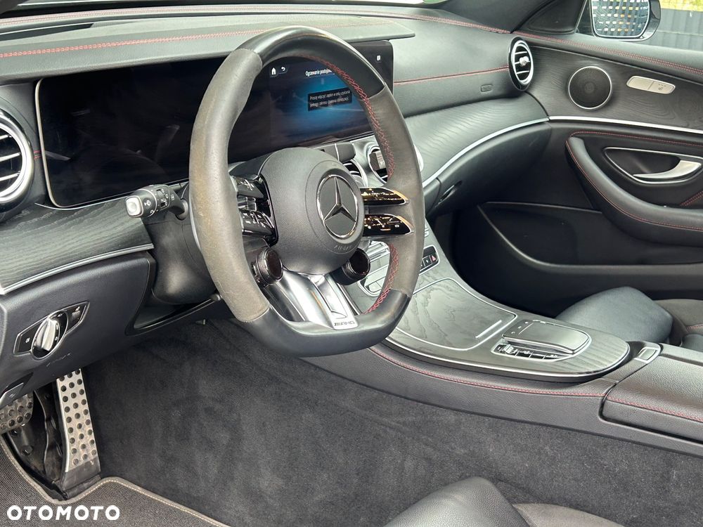 Mercedes-Benz Klasa E AMG 53 4Matic+ T AMG Speedshift TCT-9G - 16