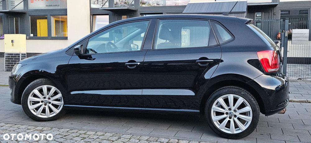 Volkswagen Polo 1.4 Highline - 24