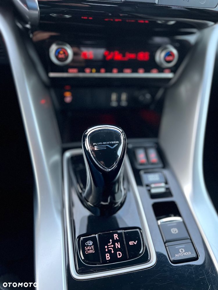Mitsubishi Eclipse Cross Plug-In Hybrid 4WD Intro Edition - 30