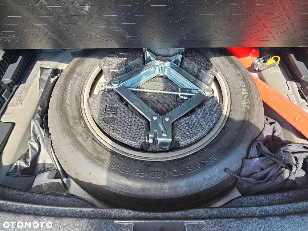 Toyota RAV4 - 19