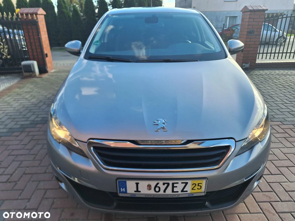 Peugeot 308 1.6 BlueHDi Allure S&S - 4