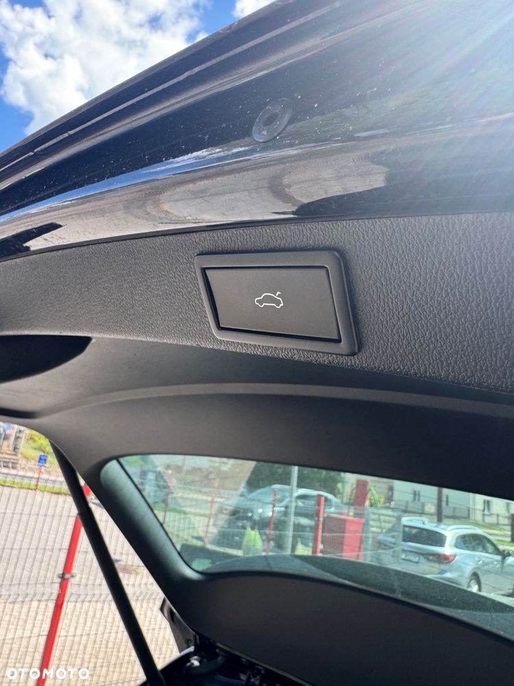 Skoda Octavia 2.0 TDI RS DSG - 8