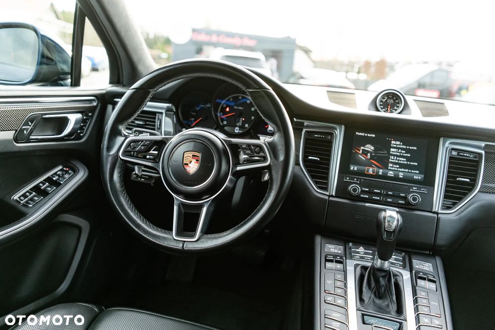 Porsche Macan Turbo PDK - 16