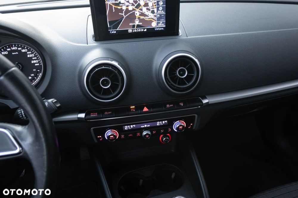 Audi A3 Sportback 1.4 TFSI Ambition - 30