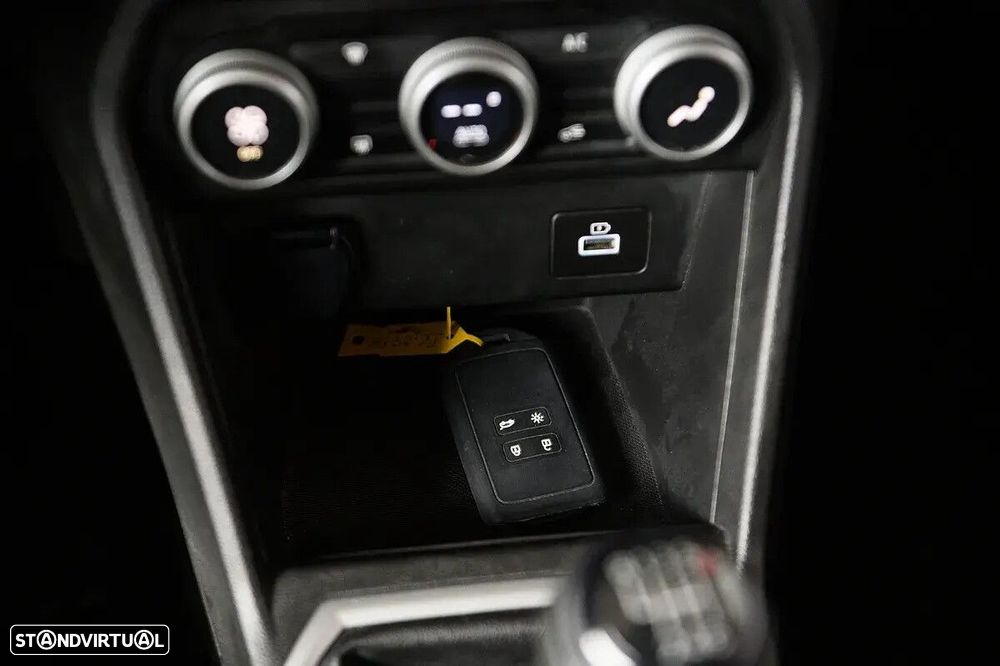 Dacia Jogger 1.0 TCe Extreme 7L - 28