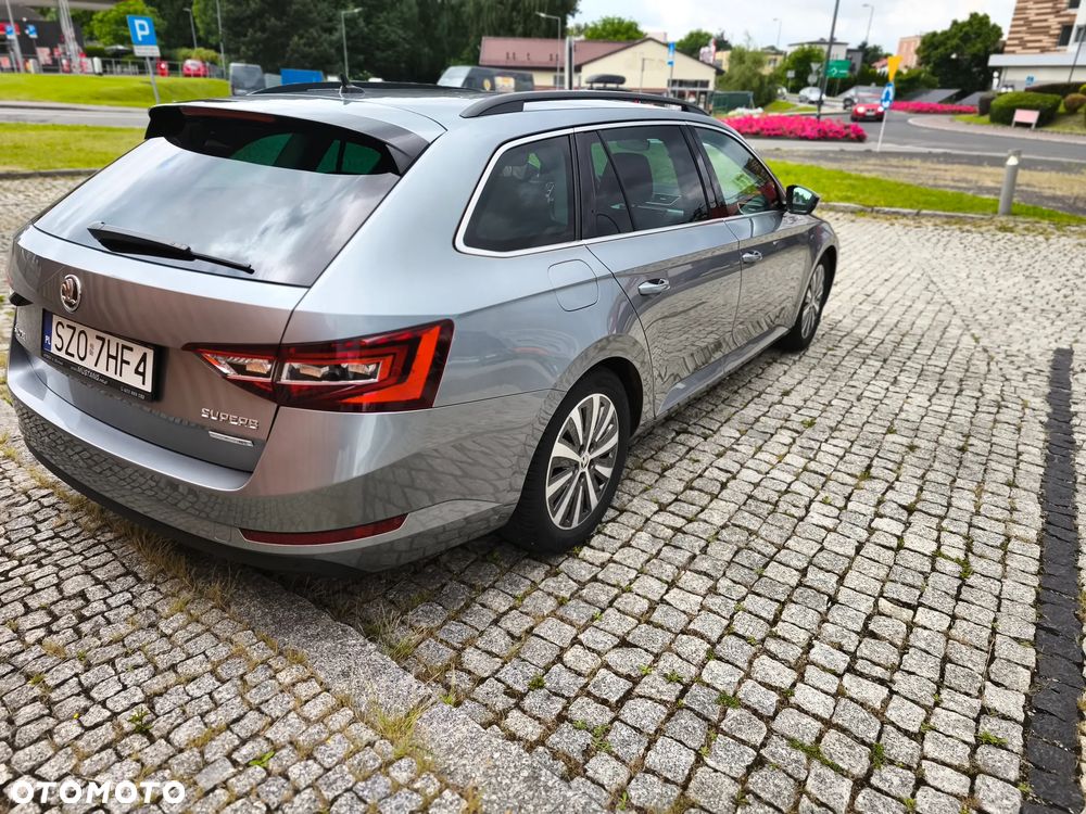 Skoda Superb 1.6 TDI GreenLine - 6