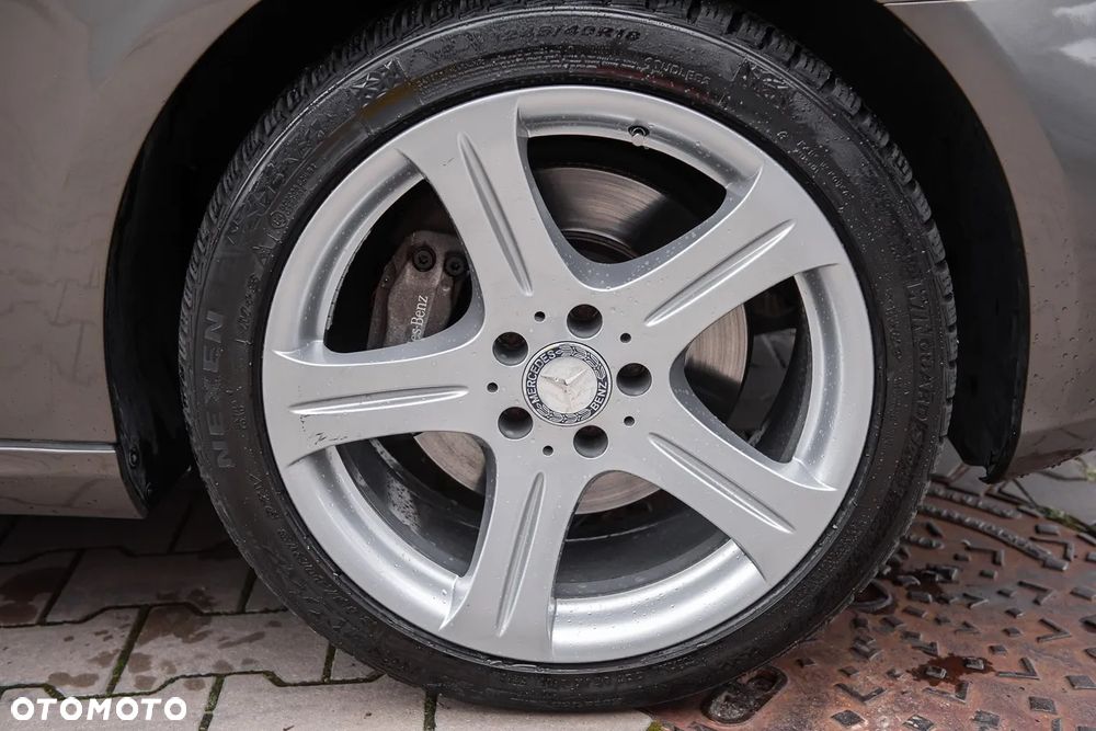 Mercedes-Benz CLS - 30