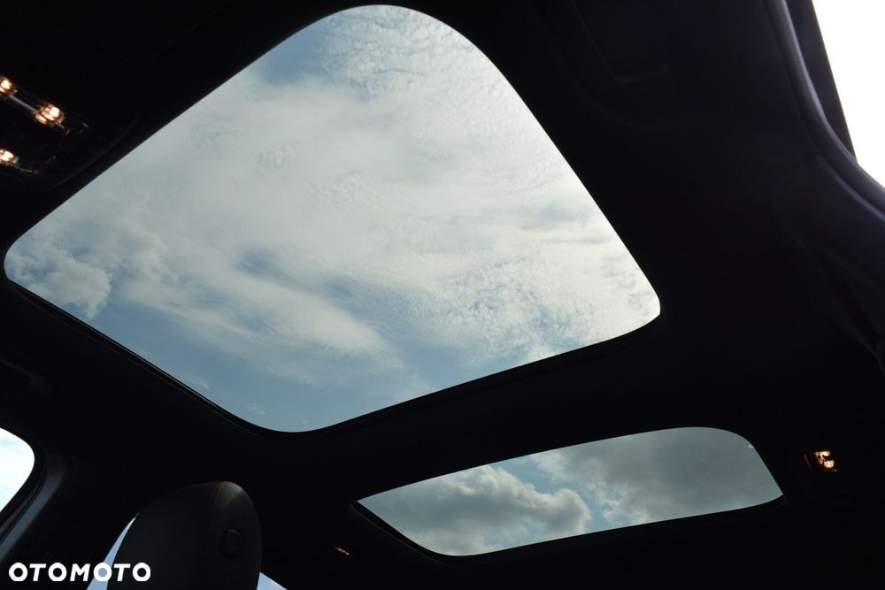 Mercedes-Benz GLA 200 d AMG Line 8G-DCT - 29