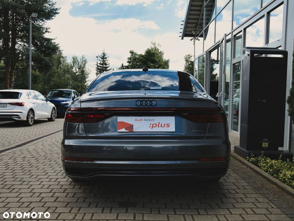 Audi A8 - 13