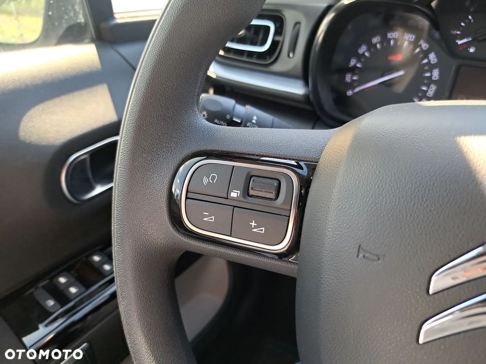 Citroën C3 1.2 PureTech Shine - 17