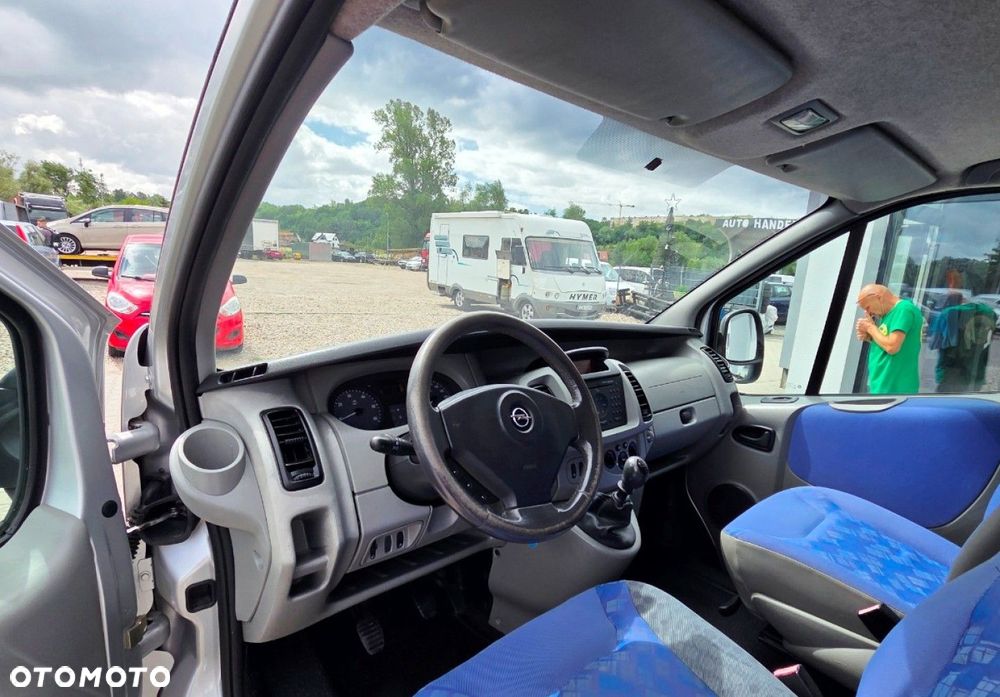 Opel Vivaro - 4