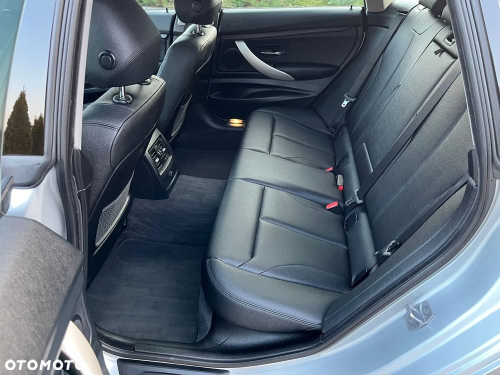 BMW 3GT 318d Modern Line - 27