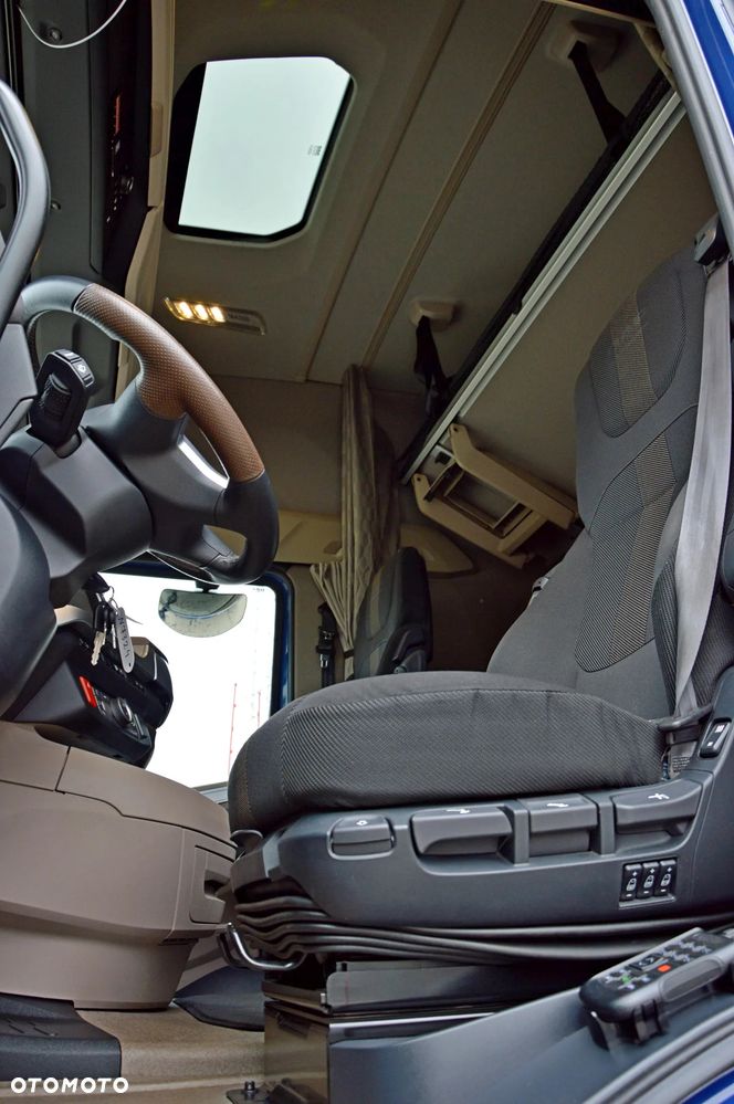 DAF XG+ 530 / ZF INTARDER / SALONKA / KLIMA POST / FULL LED / ALUFELGI - 26