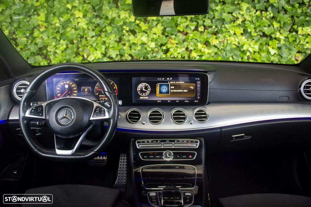 Mercedes-Benz E 220 d AMG - 16