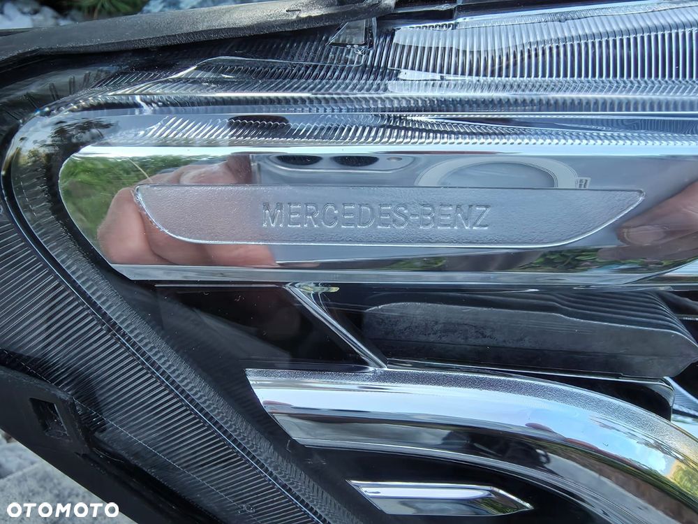 mercedes sprinter 907 w907 910 lampa prawa przód full led performance a9109068200 - 6