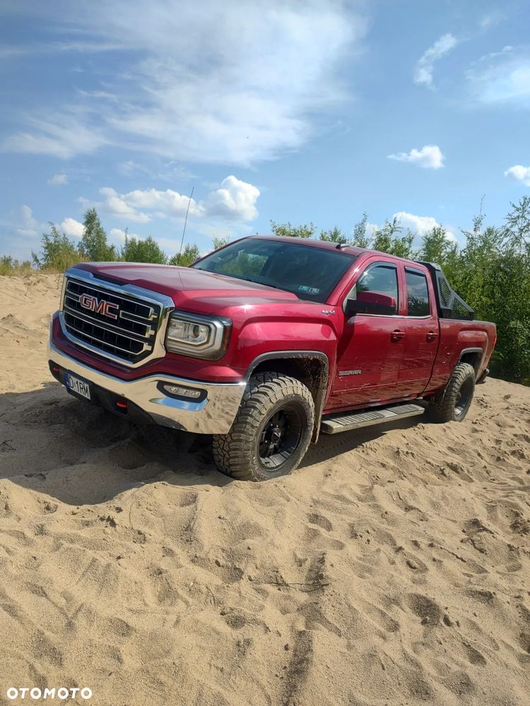 GMC Sierra - 18