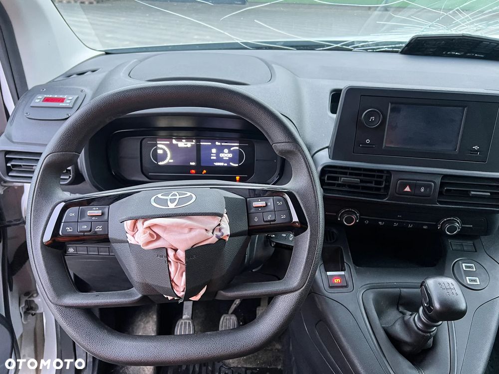 Toyota PROACE CITY LONG - 15