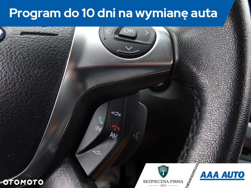 Ford Focus - 19