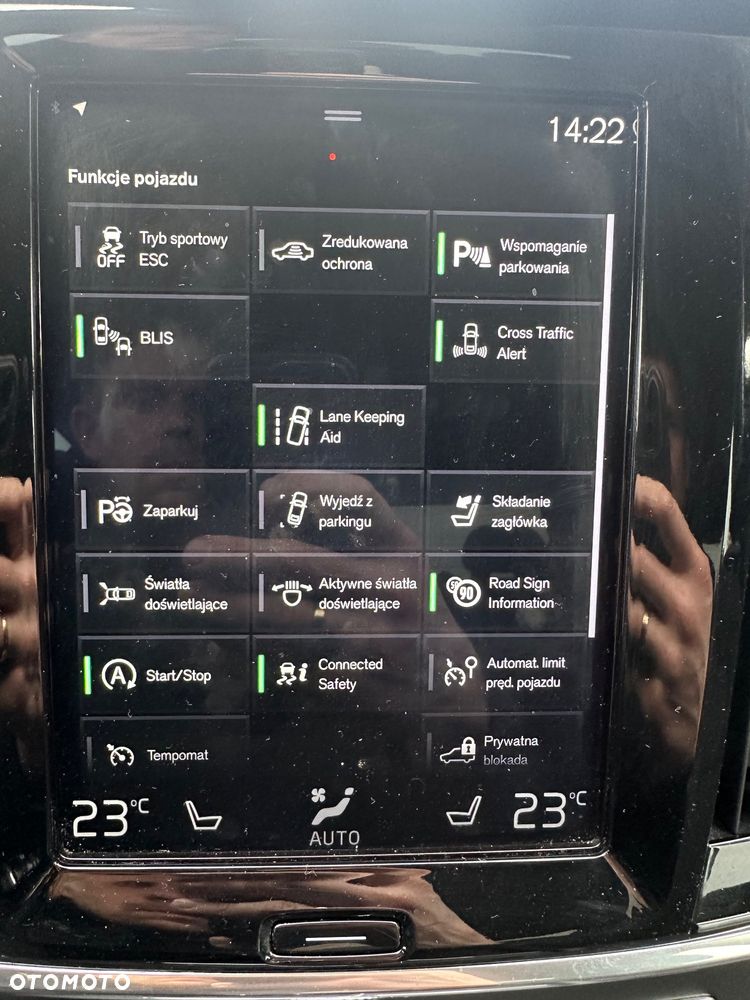 Volvo S90 D3 Momentum - 23