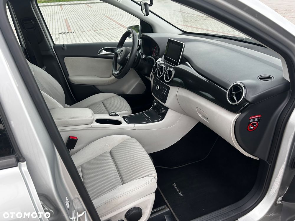 Mercedes-Benz Klasa B 180 CDI 7G-DCT - 11