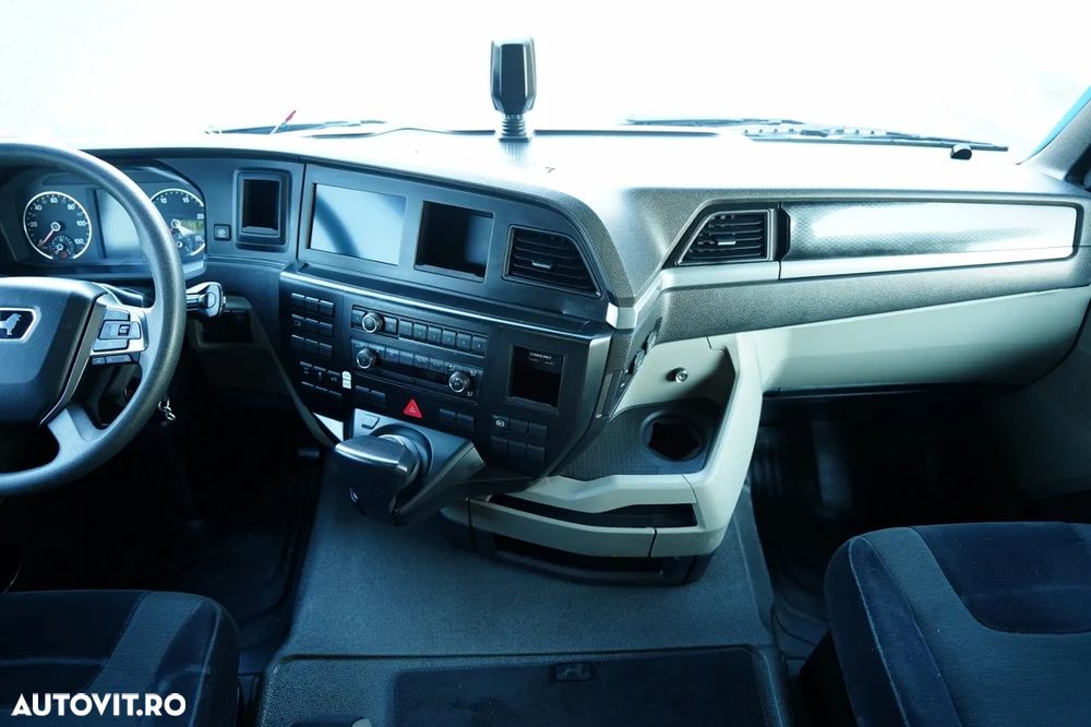MAN 18.440 / SISTEM HIDRAULIC / RETARDER / CABINĂ JOSĂ / JANTE DIN ALIAJ / NAVI RIO - 32