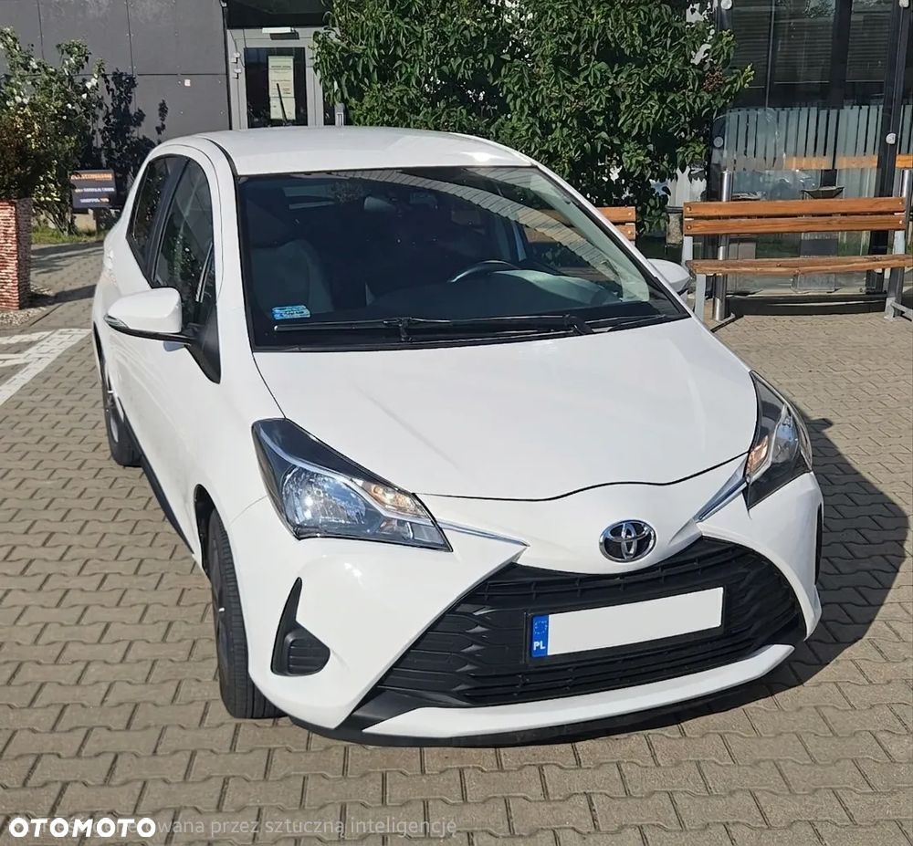 Toyota Yaris 1.5 Active - 4