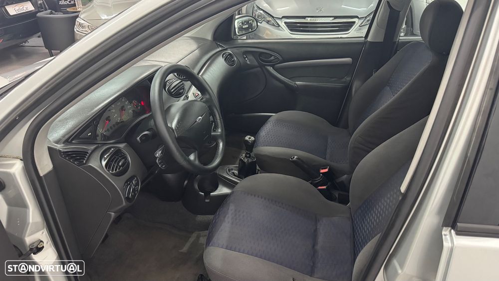 Ford Focus SW 1.8 TDdi Ghia - 7