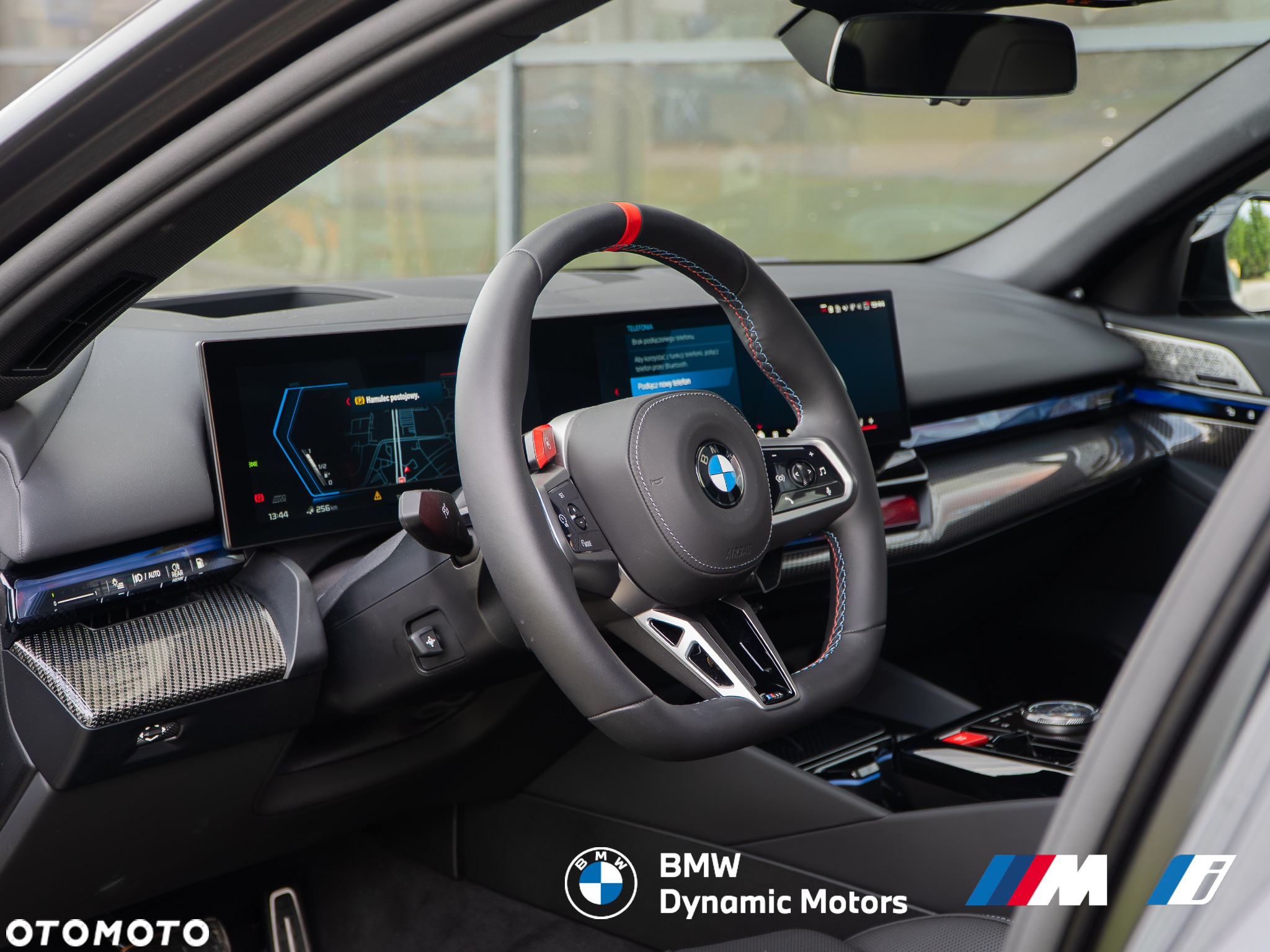 BMW M5 xDrive - 14